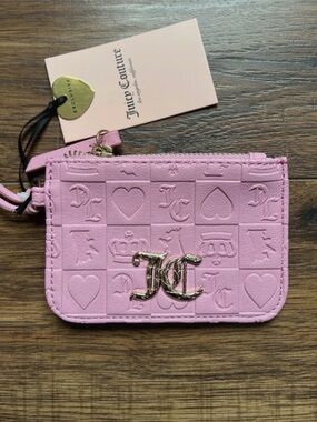 Juicy Couture Light Pink Embossed Card Case with Daisy Charm
